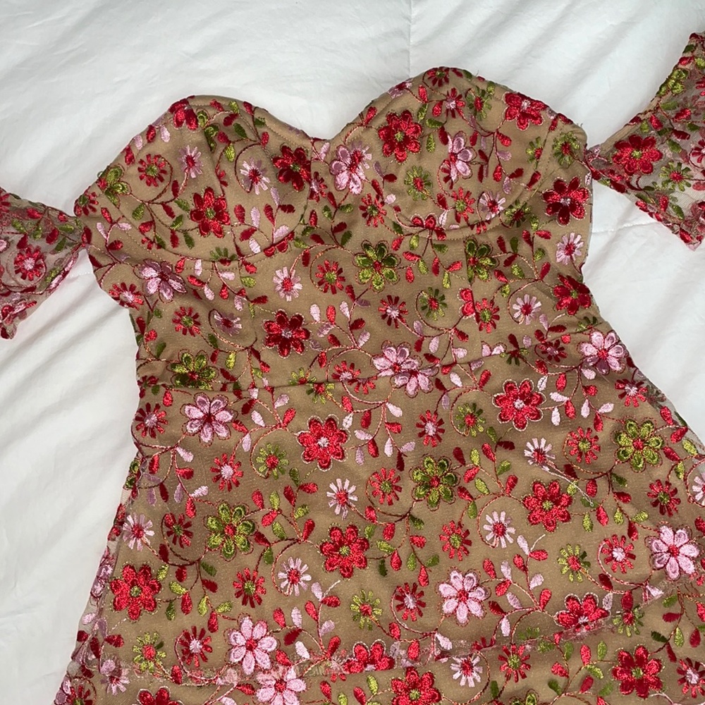 Brand “Promesa” Size: Small “ Going out” dress 💃 perfect for the spring/summer